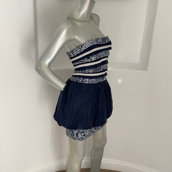 Bcbgmaxazria Milo  Strapless sequin Peplum Dress 4 BNWT - Picture 3 of 12